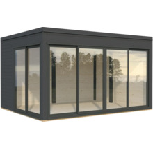 Modernes Gartenhaus mit Schiebetüren und Fensterfront