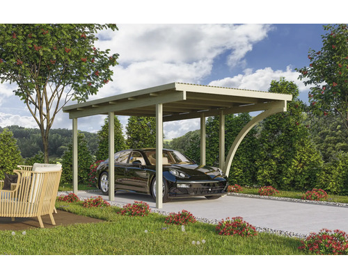 Carport aus Holz mit Auto auf gepflasterter Einfahrt