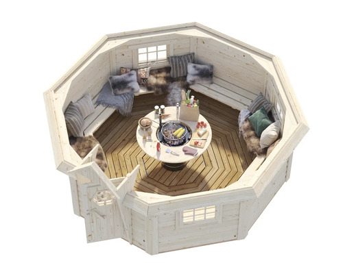 Achteckige Grillkota mit Sitzbänken und Grilltisch in der Mitte