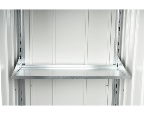 Regal aus Metall für ein Gartenhaus