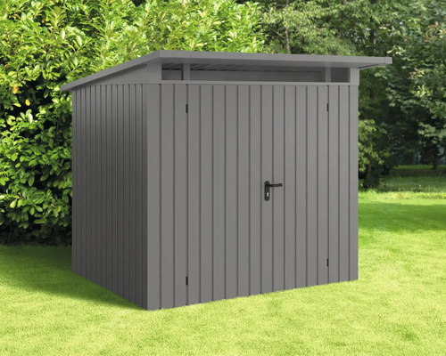 Gartenschrank aus Metall im Außenbereich