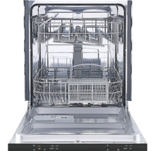 Geöffneter Geschirrspüler mit Innenraum aus Metall