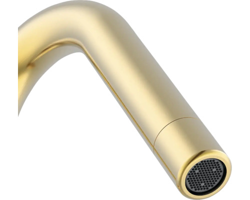 Detailansicht eines Wasserhahn-Auslaufs