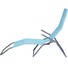 Liegestuhl mit verstellbarer Rückenlehne und Armlehnen