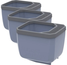 Drei blaue Pflanzgefäße mit grauem Rand in einer Reihe