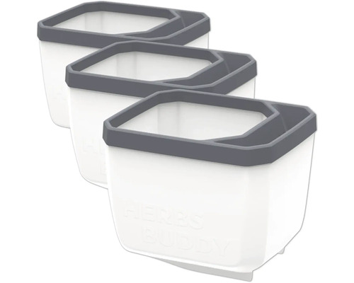 Drei Kräutertöpfe aus Kunststoff