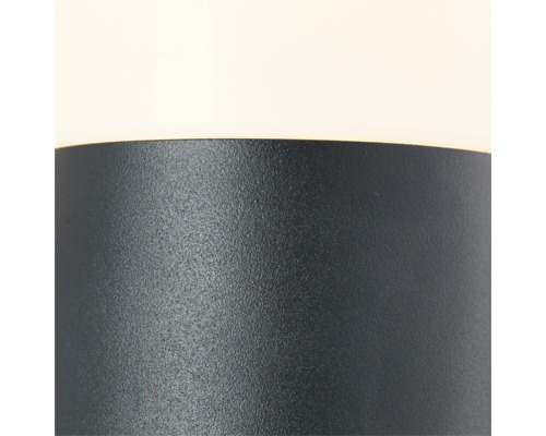 Nahaufnahme einer Außenleuchte