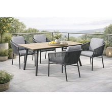 Esstischgruppe mit Tisch und vier Stühlen für den Außenbereich auf einer Terrasse