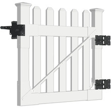 Weiße Gartentür mit schwarzem Beschlag