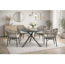 Esszimmer mit Esstisch, vier Stühlen, Sideboard, Spiegel und Dekoration