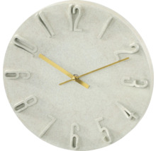 Wanduhr mit erhabenen Ziffern und goldenen Zeigern