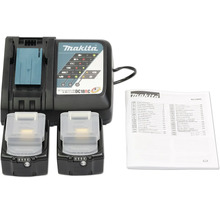 Makita Akku-Ladegerät mit zwei Akkus und Bedienungsanleitung