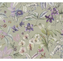 Vliestapete mit floralem Muster aus verschiedenen Blumen, Blättern und Schmetterlingen im illustrativen Stil.