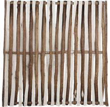 Holzzaun aus Ästen und Latten