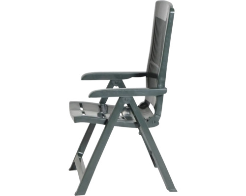 Klappbarer Gartenstuhl aus Kunststoff mit Armlehnen und hoher Rückenlehne in Dunkelgrün.