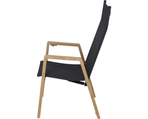 Gartenstuhl mit Holzgestell und schwarzer Textilbespannung mit hoher Rückenlehne.
