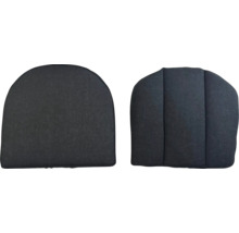 Zwei Stuhlkissen mit abgerundeter Form