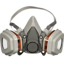 Atemschutzmaske mit Filtern