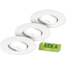 Drei weiße Einbaustrahler mit Energieeffizienzklasse A Lichtquelle