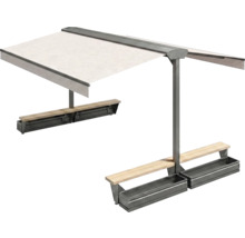 Terrassenpergola mit Sitzbank und Pflanzkästen