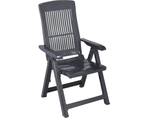 Klappbarer Gartenstuhl aus Kunststoff mit hoher Rückenlehne und Armlehnen in Anthrazit.