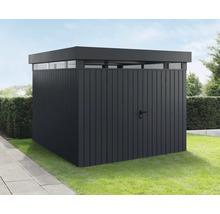 Moderner Geräteschuppen mit Flachdach und Tür im Garten.