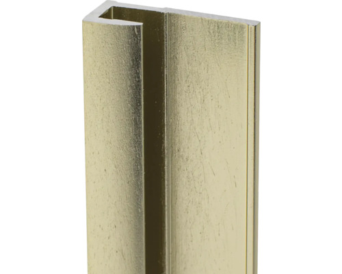 Detailansicht eines goldenen U-Profils.