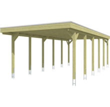 Großer Carport aus hellem Holz mit Flachdach und Pfostenträgern aus Metall.