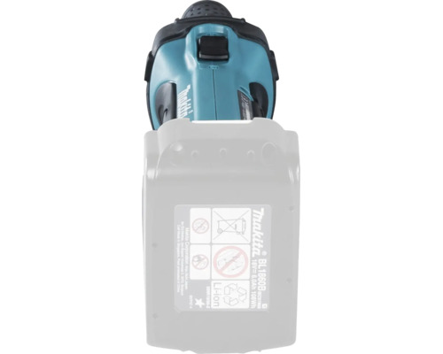 Makita Lithium-Ionen-Akku BL1860B mit 18 Volt und 6,0 Amperestunden an einem Elektrowerkzeug.