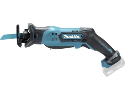 Makita Akku-Reciprosäge mit montiertem Sägeblatt und Akku.