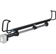 Makita Akku-LED-Motorhaubenleuchte mit ausziehbarem Teleskopgestänge und 18 Volt Lithium-Ionen Akku.