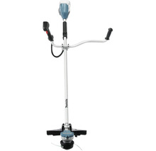 Makita Akku-Motorsense mit Zweihandgriff und Fadenkopf für die Gartenpflege.