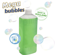 Flasche Mega Seifenblasenlösung mit dem Hinweis super auswaschbar und Hergestellt in Holland seit 1972