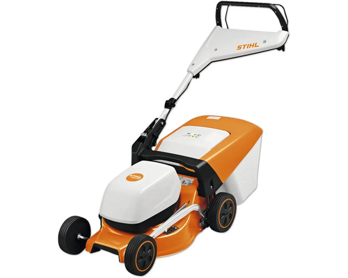 STIHL Akku-Rasenmäher in Orange und Weiß mit Grasfangkorb und ergonomischem Holm.