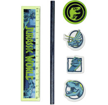 Schreibset Jurassic World mit 15 Zentimeter Lineal, Bleistift, Radiergummi und drei Aufklebern mit Dinosauriermotiven.