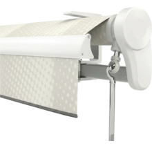 Kassettenrollo mit weißem Gehäuse, gemustertem Stoff und Kurbelanschluss.