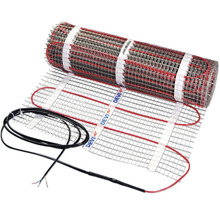 Elektrische Fußbodenheizungsmatte DEVI mit roten Heizkabeln auf weißem Netzgewebe, 150 Watt pro Quadratmeter.