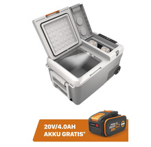 Tragbare elektrische Kühlbox mit offenem Deckel, Innenbeleuchtung und zwei Akkufächern sowie ein 20 Volt 4,0 Amperestunden Akku gratis dazu.