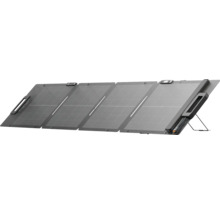 Tragbares EcoFlow Solarpanel mit vier faltbaren Segmenten und integriertem Standfuß.