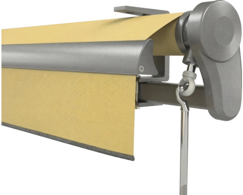 Detail einer Markise mit Metallgehäuse, Markisenstoff und Öse für die Kurbel.