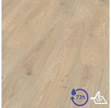 Laminatboden in Eichenoptik mit Holzmaserung, 72 Stunden wasserresistent und strapazierfähig.