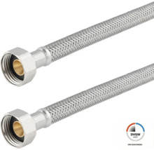 Zwei flexible Panzerschläuche aus Edelstahl mit Überwurfmutter und DVGW-Zertifizierung für den Sanitärbereich.