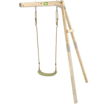 Einzelschaukel aus Holz mit grünem Kunststoffsitz und braunen Seilen, EXIT TOYS Logo auf dem Balken.