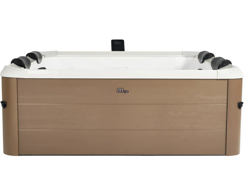 Rechteckiger MSpa Whirlpool mit Verkleidung in Holzoptik, weißem Innenbecken und schwarzen Nackenstützen.