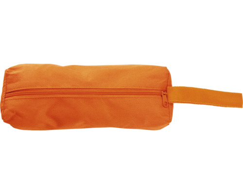 Oranges Stoffetui mit Reißverschluss und Trageschlaufe.