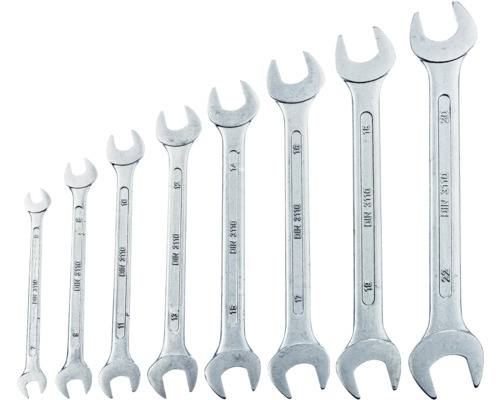 Doppelmaulschlüssel-Satz aus Metall, DIN 3110, 8-teilig in verschiedenen Größen.