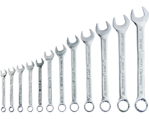 WGB Maul-Ringschlüssel-Satz aus silberfarbenem Metall, 12-teilig, Größen 10 bis 32 Millimeter.