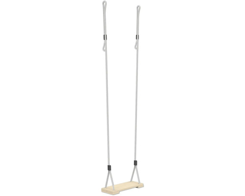 Holz-Brettschaukel mit weißen Seilen und schwarzen Verstellösen zur Höhenverstellung.