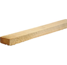 Sägeraues Holzbrett aus Nadelholz für Bau und Konstruktion.