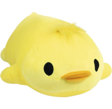 Weiches gelbes Plüschtier Küken mit schwarzen Augen und orangem Schnabel.
